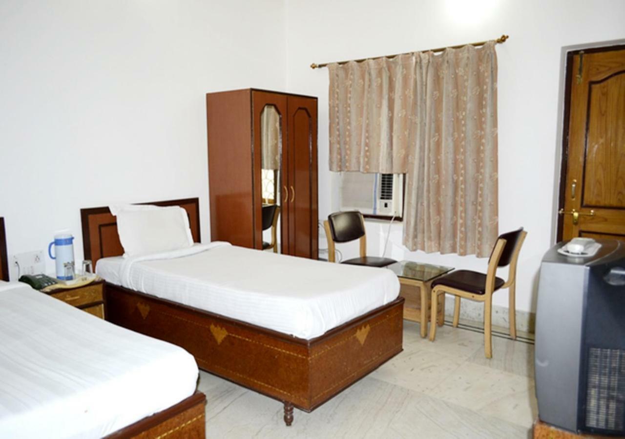 Hotel Tokyo Vihar Bodh-Gajá Kültér fotó