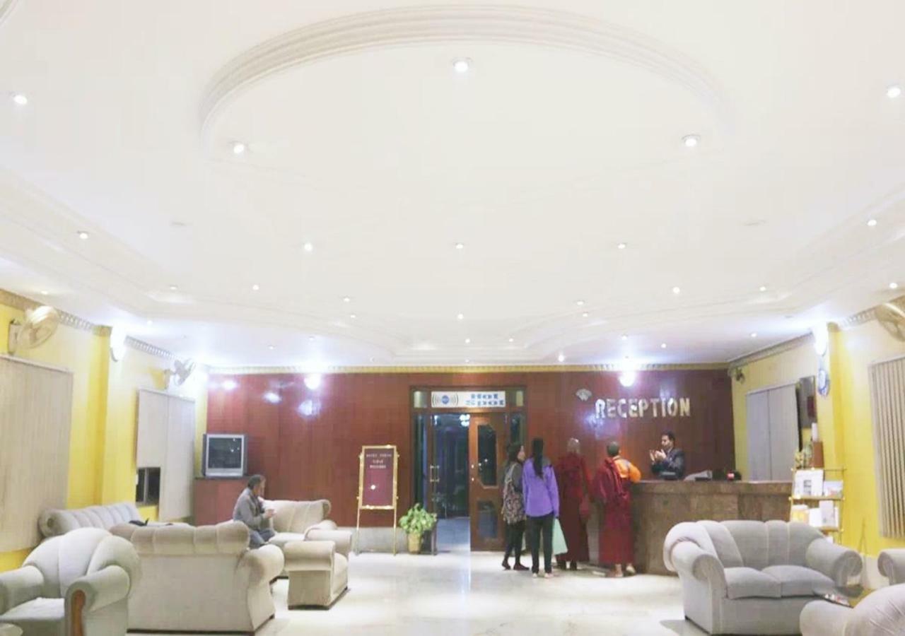 Hotel Tokyo Vihar Bodh-Gajá Kültér fotó