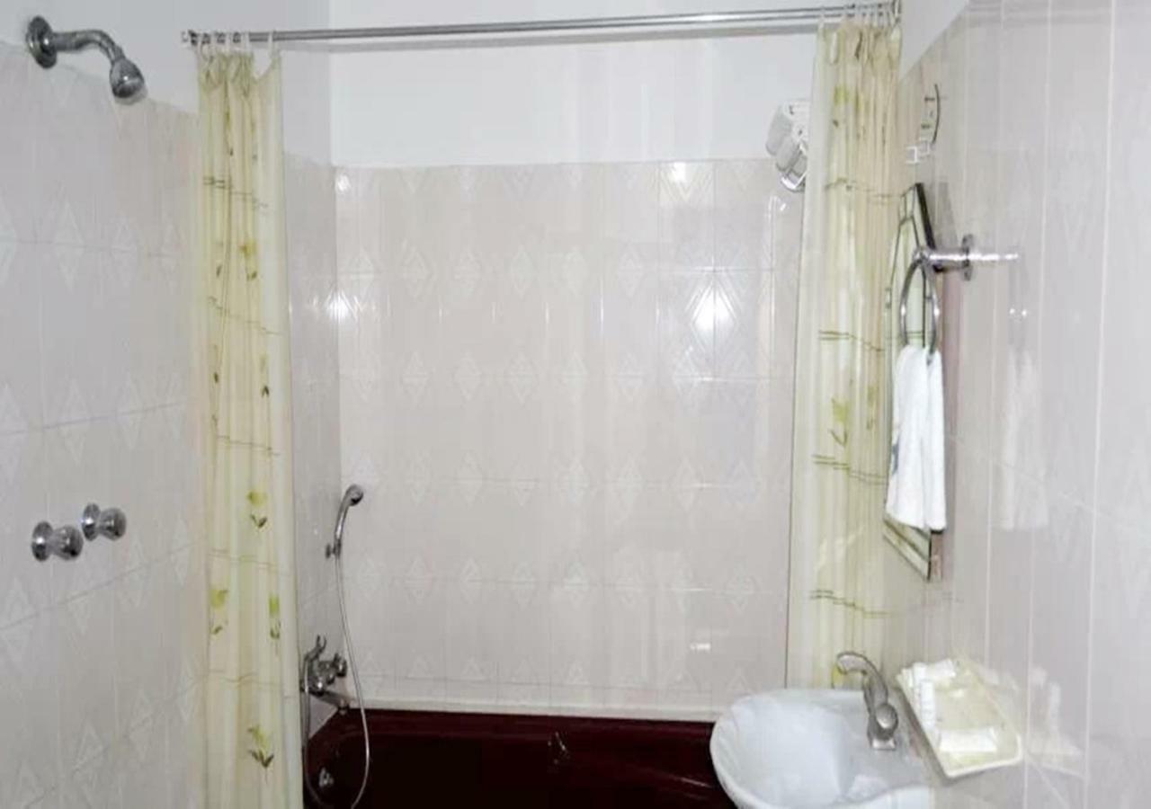 Hotel Tokyo Vihar Bodh-Gajá Kültér fotó