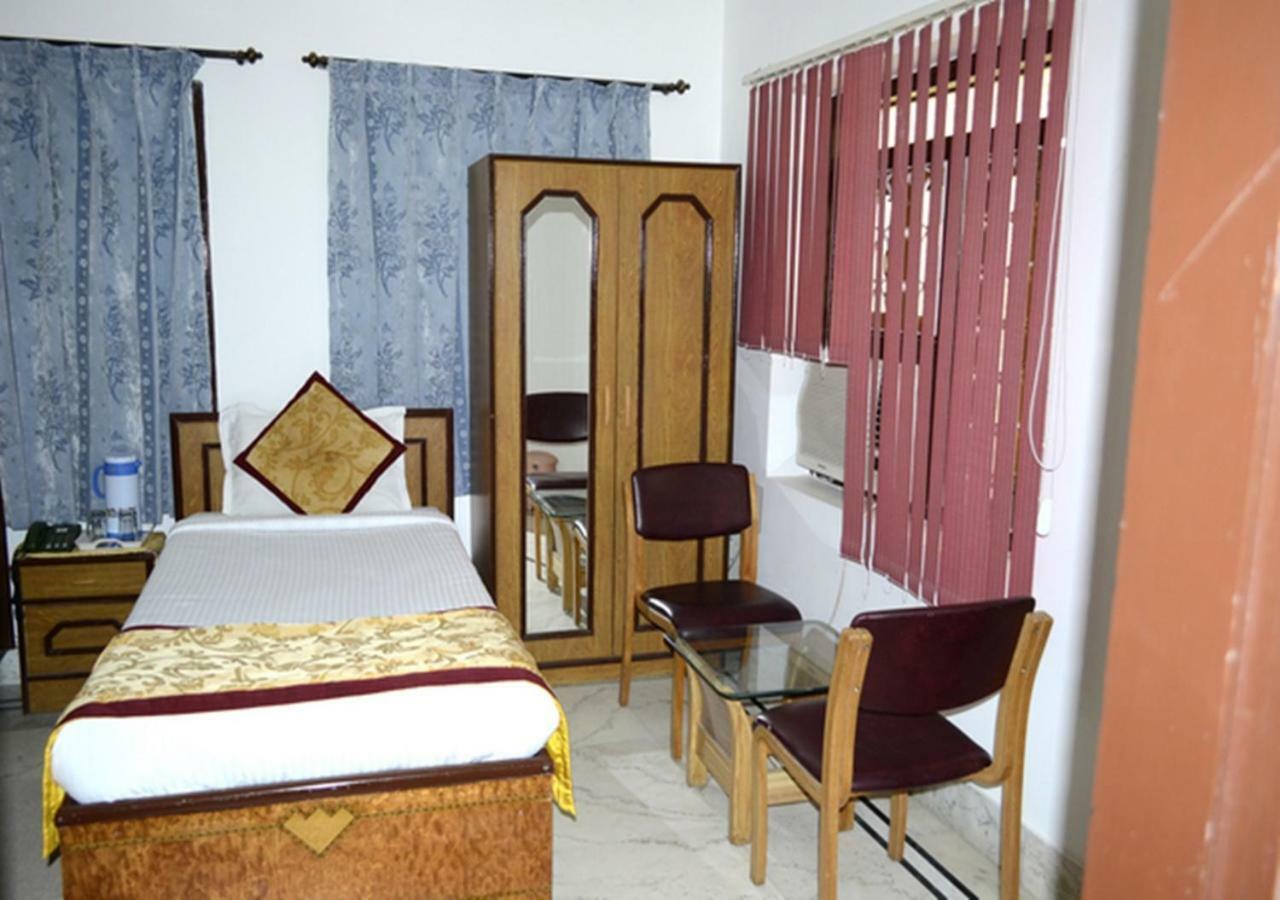 Hotel Tokyo Vihar Bodh-Gajá Kültér fotó